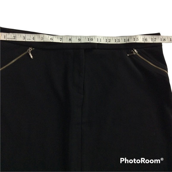 BLACK SKIRT - Picture 8 of 11